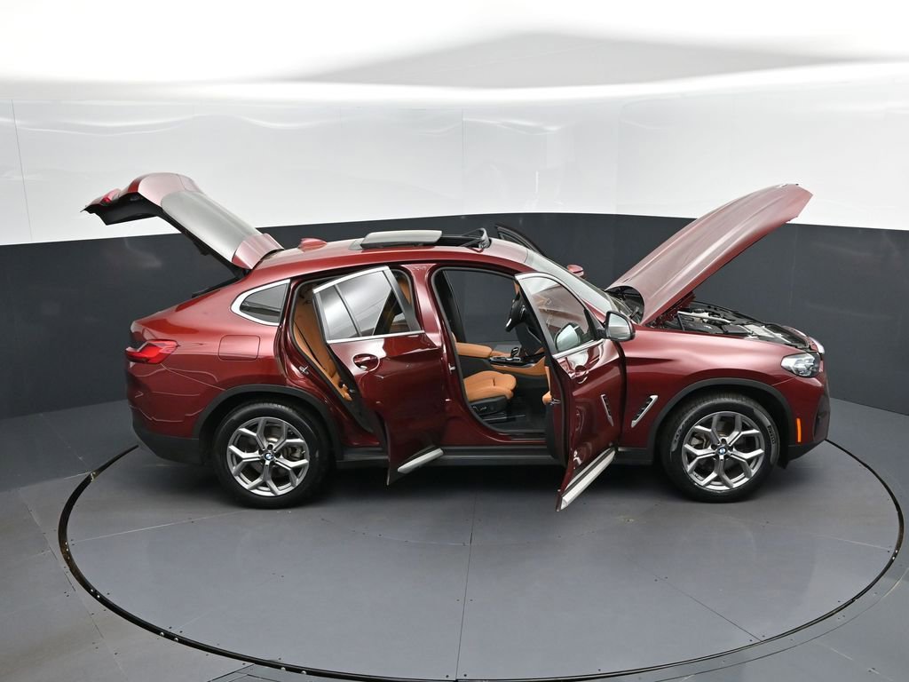 Certified 2025 BMW X4 xDrive30i image 49