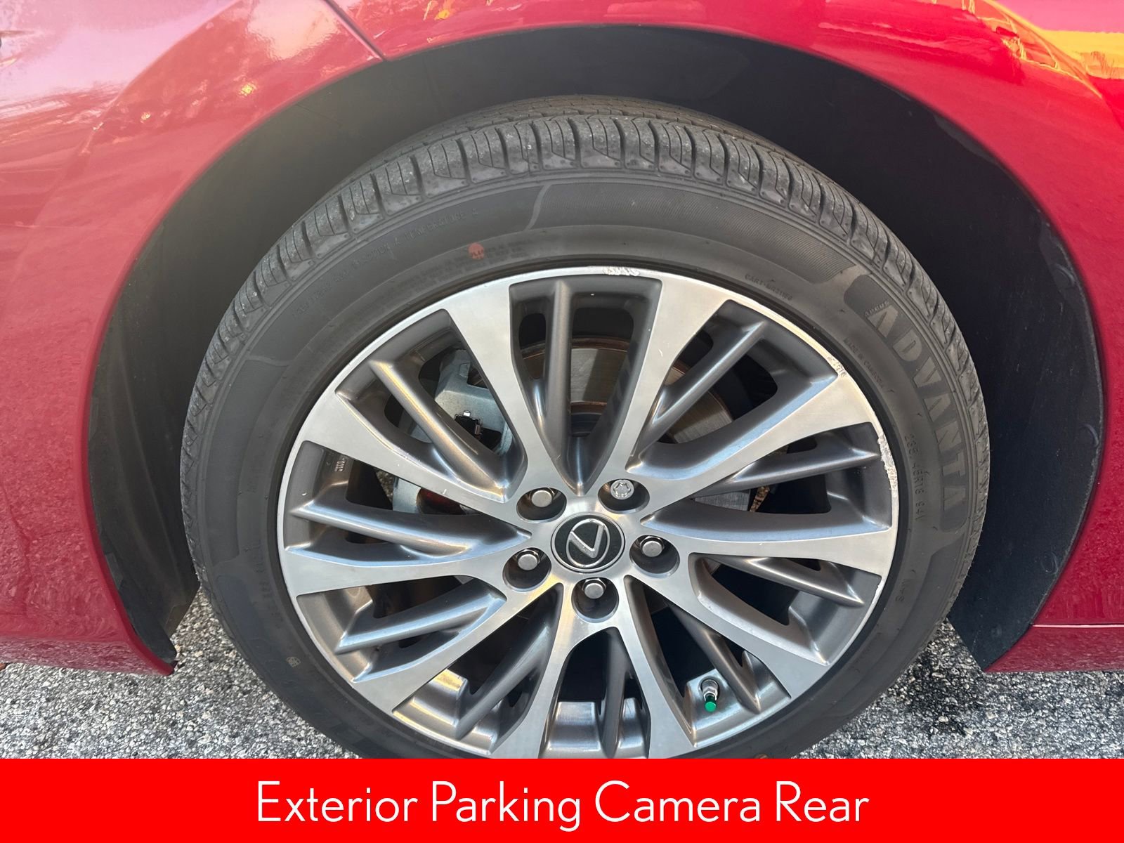 Used 2021 Lexus ES 350 w/ Premium Package image 11