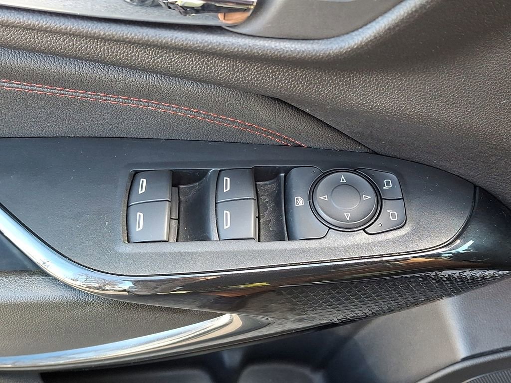 Used 2024 Chevrolet Trax RS w/ Driver Confidence Package image 27