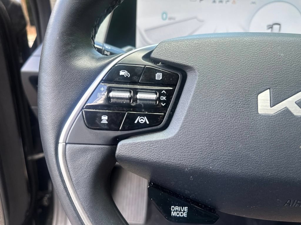 Used 2024 Kia EV6 Wind w/ Wind Technology Package AWD/4WD image 8