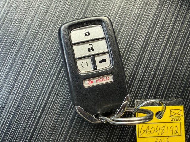 Used 2016 Honda Pilot Touring image 14