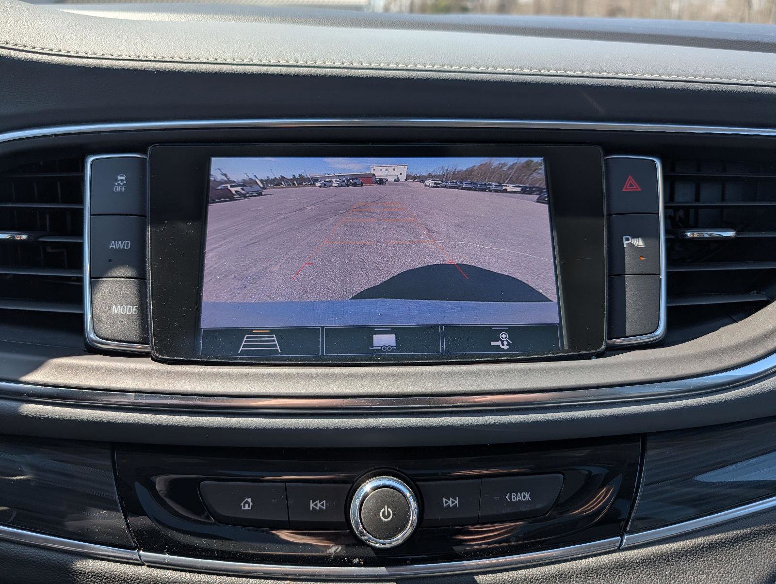 Used 2020 Buick Enclave Essence w/ Sport Touring Edition image 20