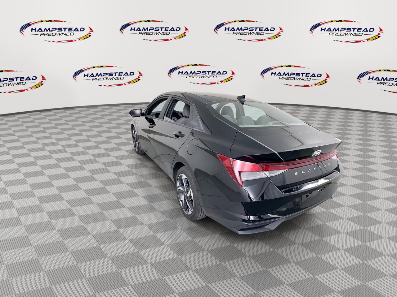 Used 2023 Hyundai Elantra SEL w/ Convenience Package image 6