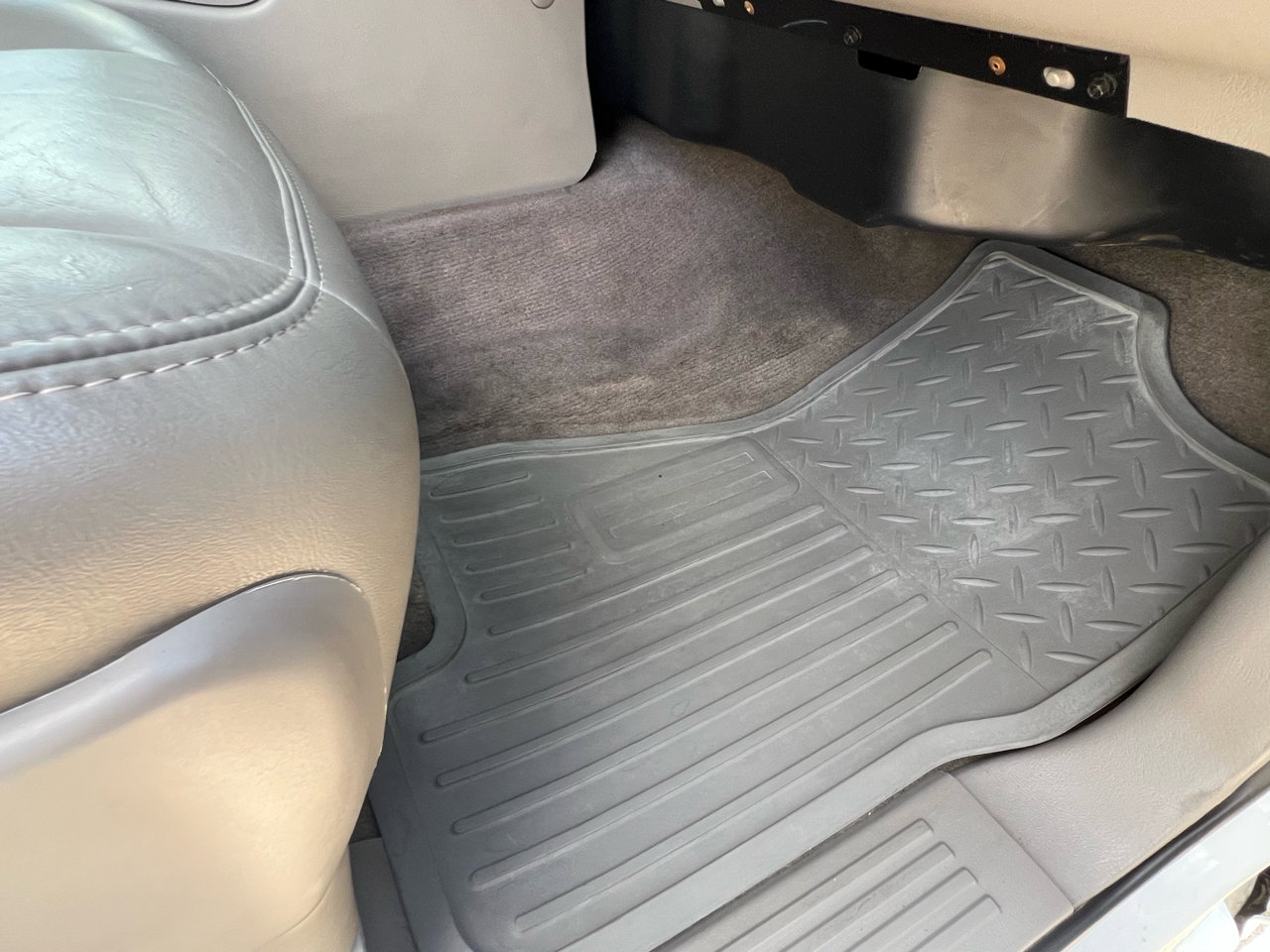 Used 2006 GMC Sierra 1500 SLT w/ Onstar Plus Package image 41