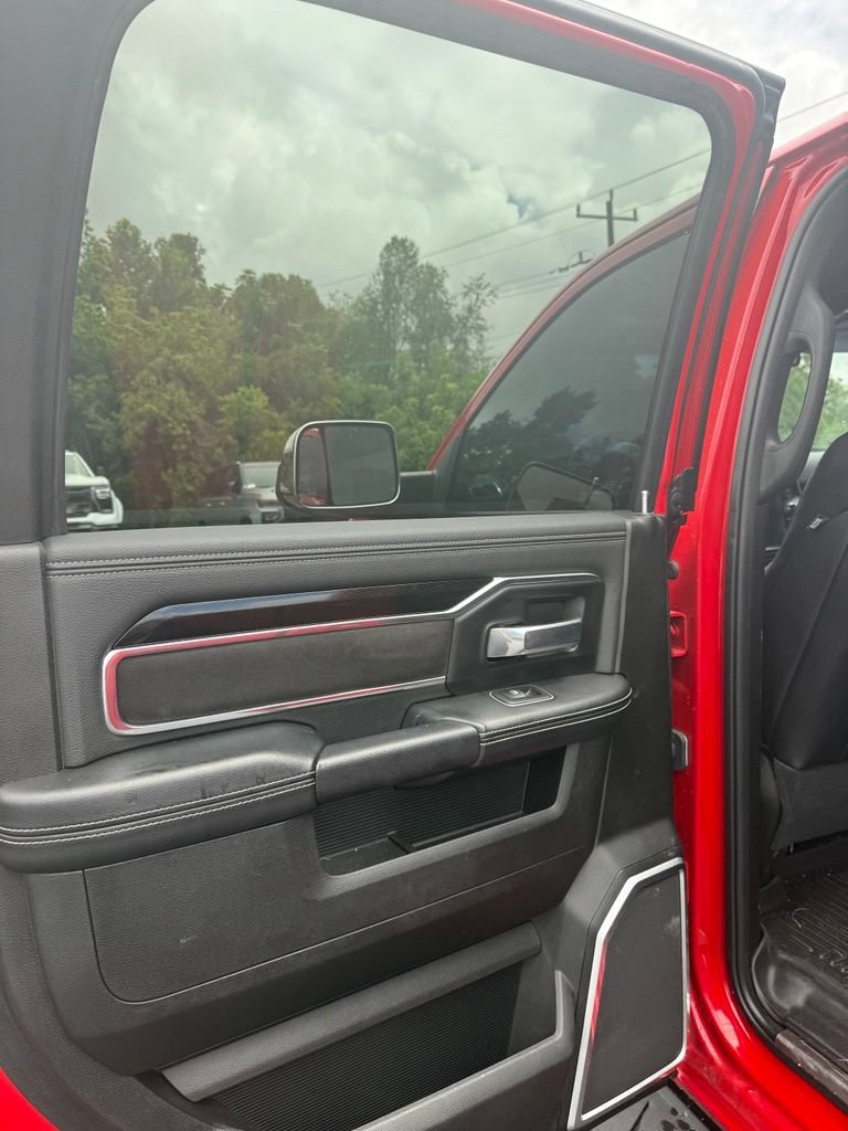 Used 2022 RAM 2500 Laramie AWD/4WD image 11