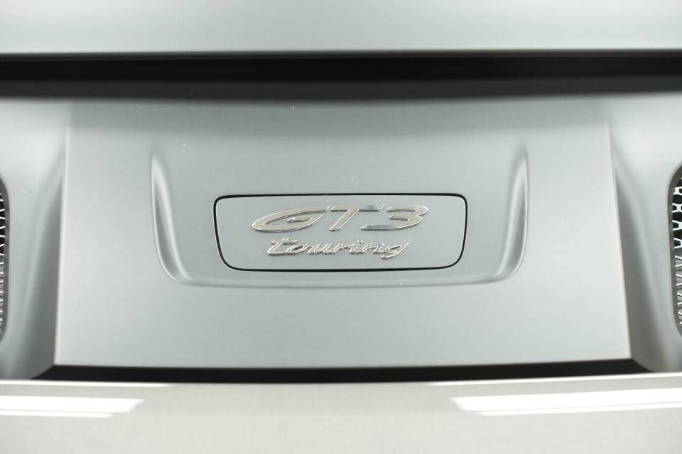 Certified 2023 Porsche 911 GT3 RWD image 41