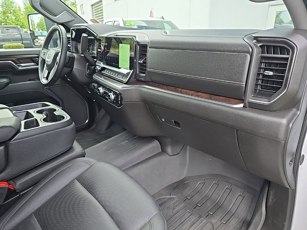 Used 2024 GMC Sierra 3500 SLT w/ X31 Off-Road Package image 30