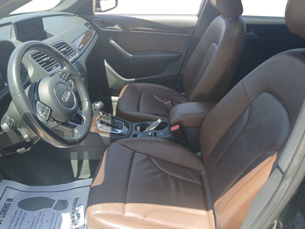 Used 2017 Audi Q3 2.0T Premium Plus w/ Premium Plus Package AWD/4WD image 15