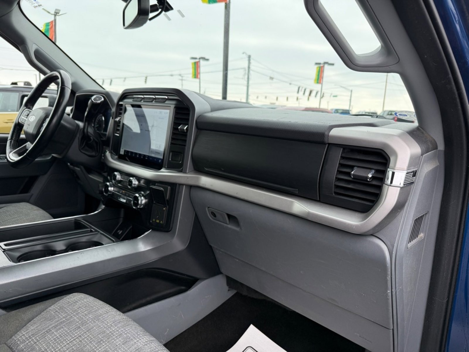 Used 2022 Ford F150 XLT w/ Equipment Group 302A High image 12