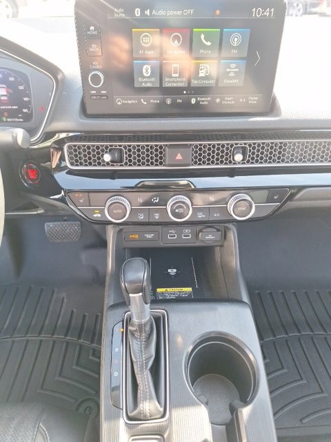 Used 2022 Honda Civic Touring image 12