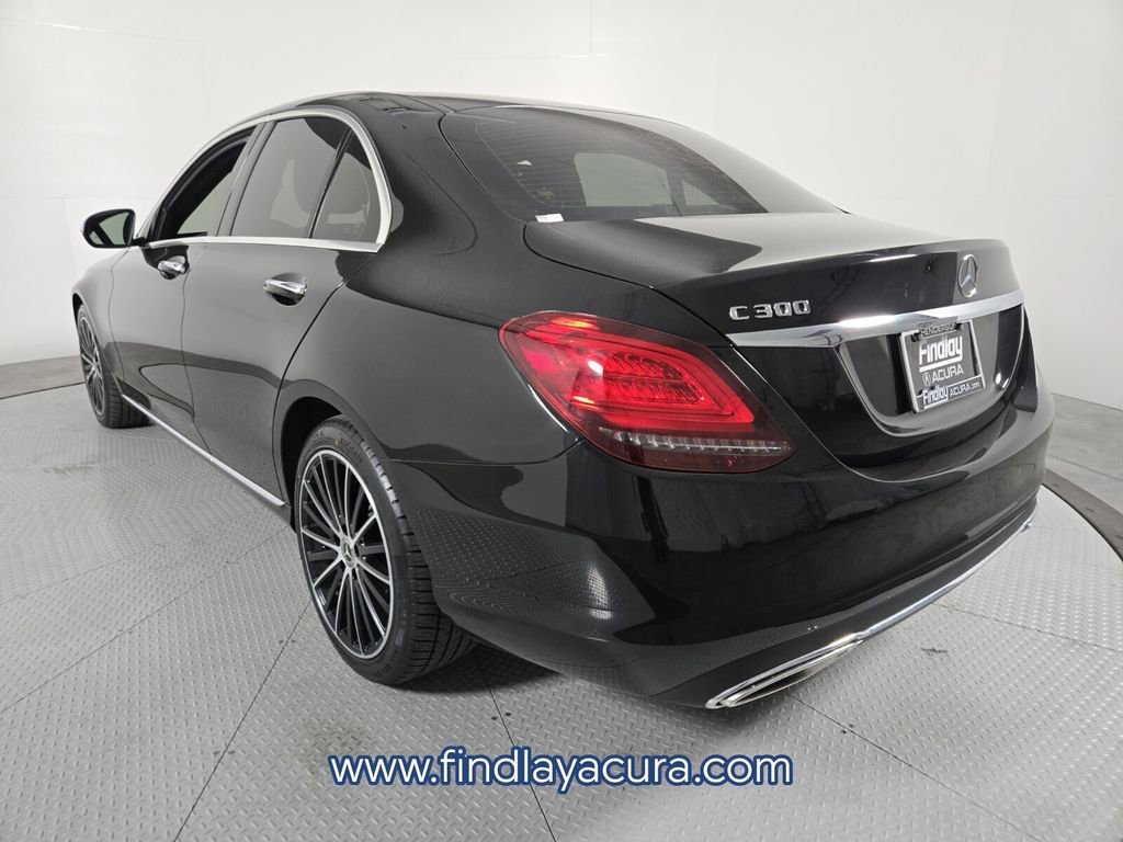 Used 2021 Mercedes-Benz C 300 Sedan image 4