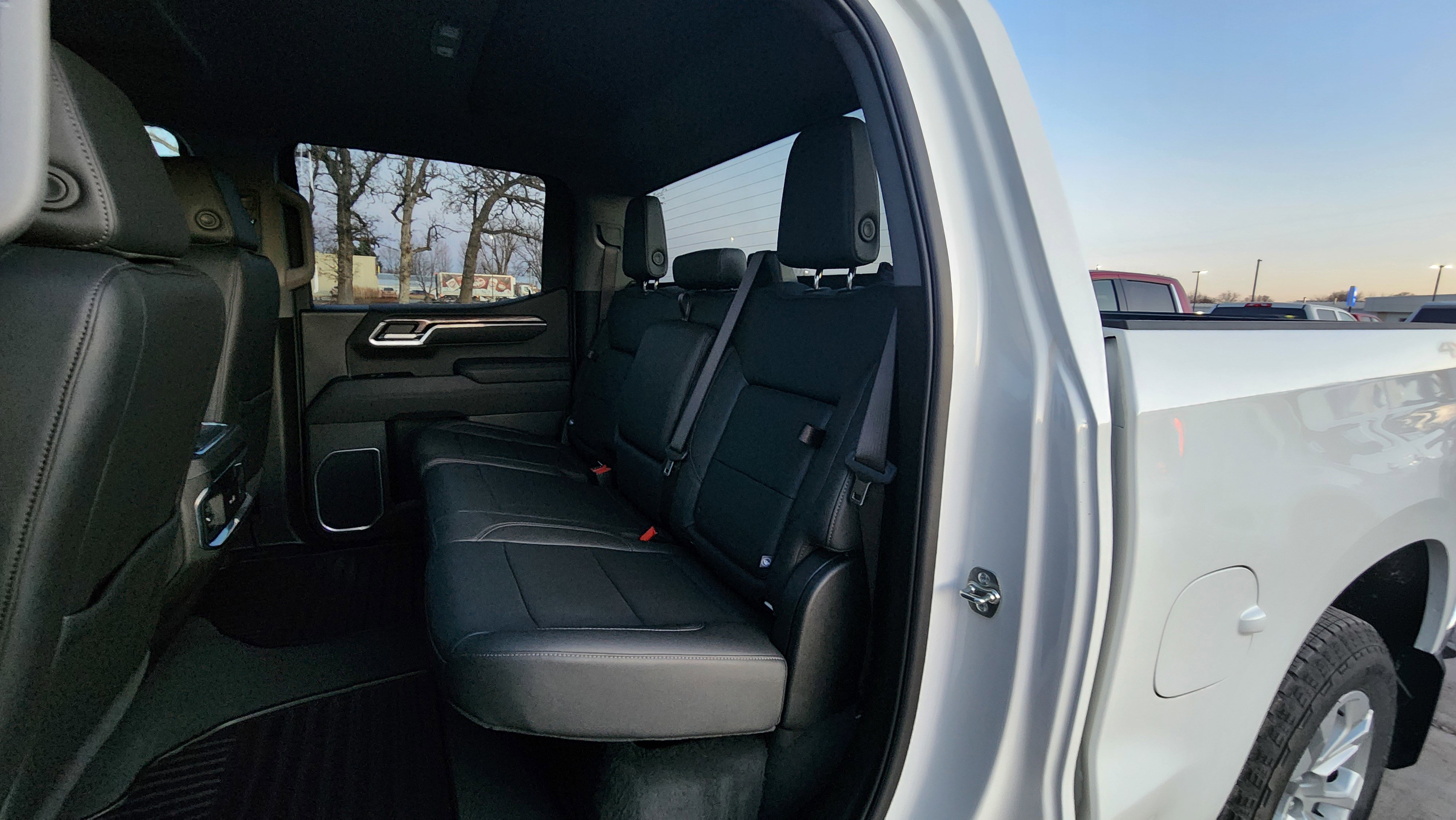 Certified 2025 Chevrolet Silverado 1500 LTZ image 16