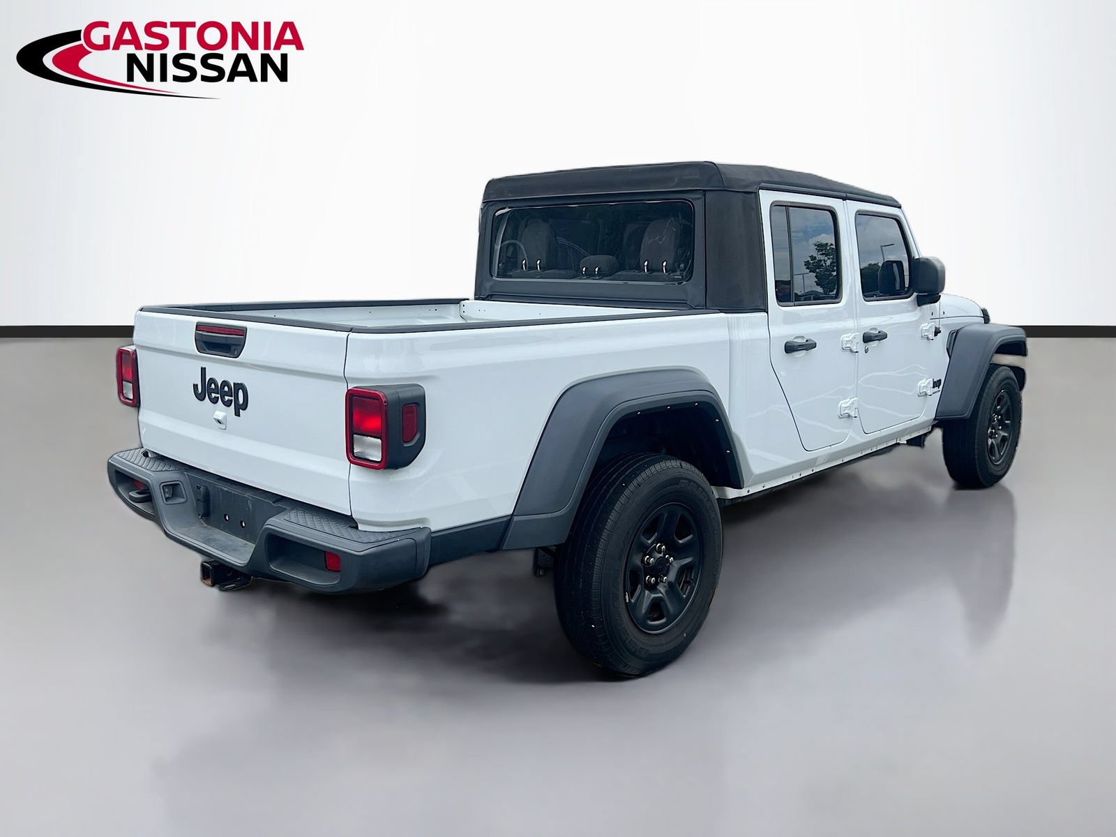 Used 2023 Jeep Gladiator Sport w/ Trailer Tow Package AWD/4WD image 9