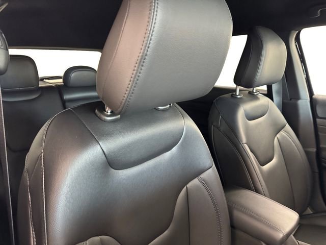 New 2026 Jeep Compass Limited image 7