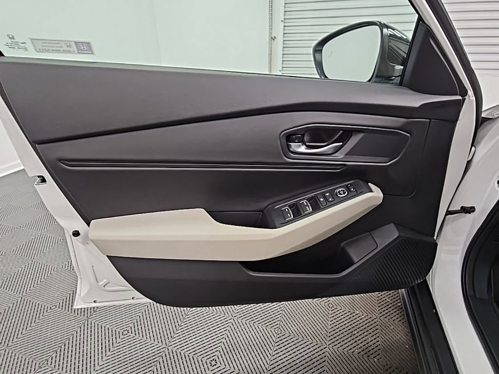 New 2025 Honda Accord SE image 26