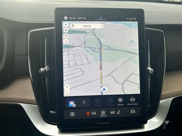 Certified 2025 Volvo XC90 B6 Plus image 22