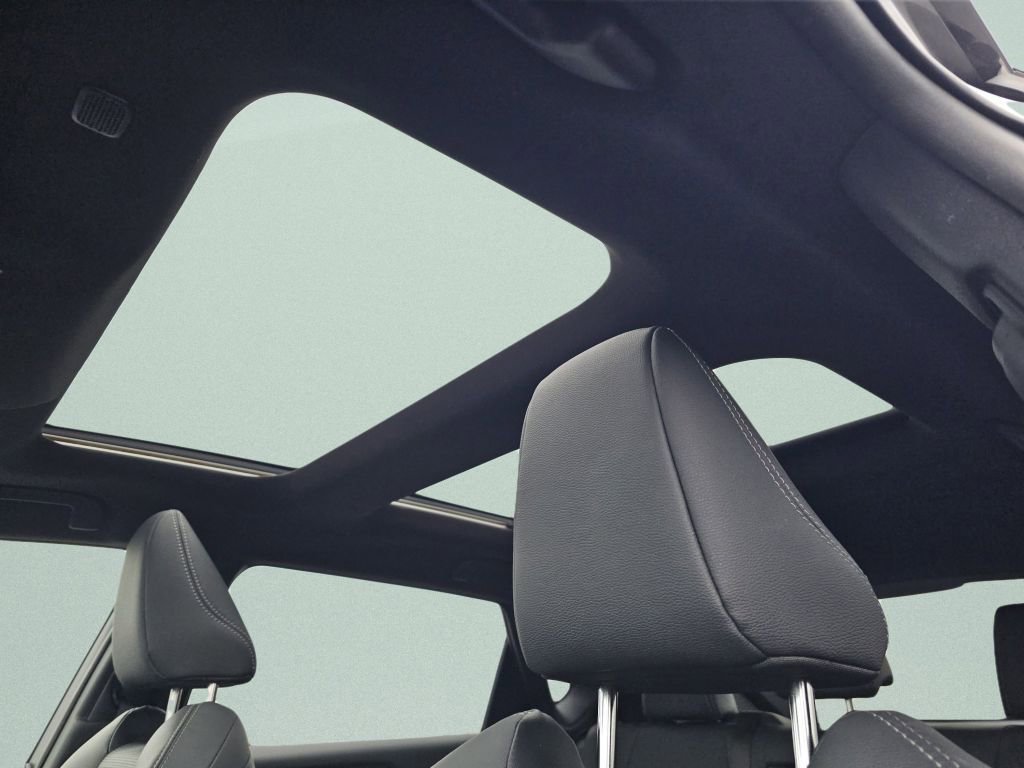 Used 2023 Toyota bZ4X Limited image 8