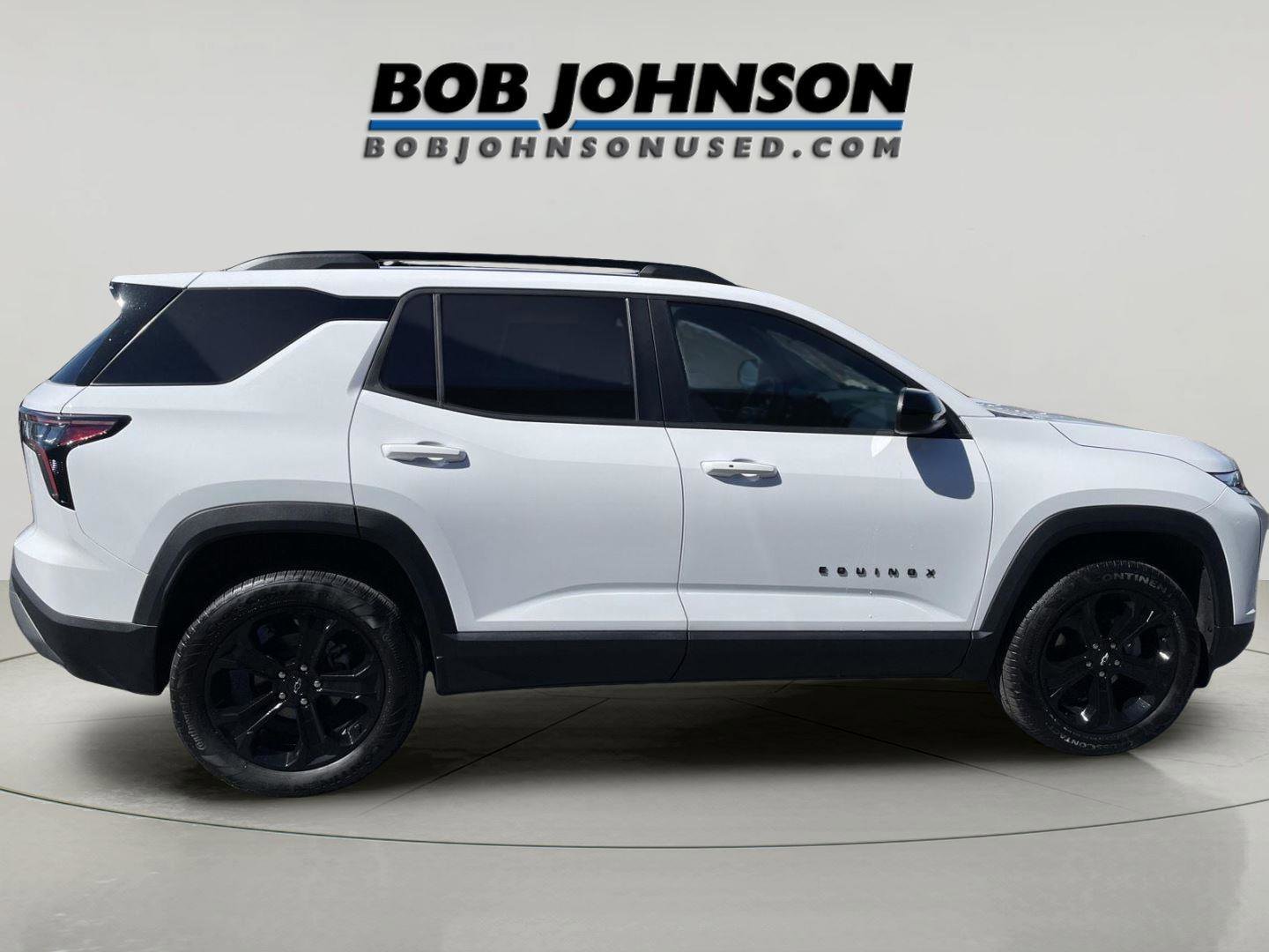 Used 2026 Chevrolet Equinox LT w/ Midnight Edition image 2