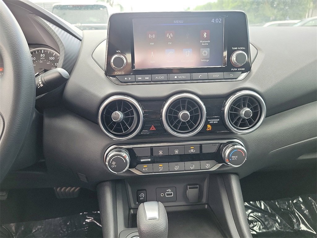 New 2025 Nissan Sentra S image 9