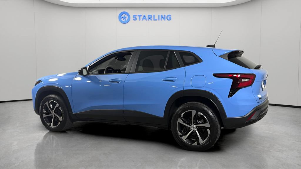 Certified 2024 Chevrolet Trax RS w/ Driver Confidence Package FWD image 5