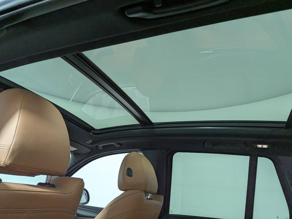 Certified 2023 BMW X3 xDrive30i w/ M Sport Package image 15