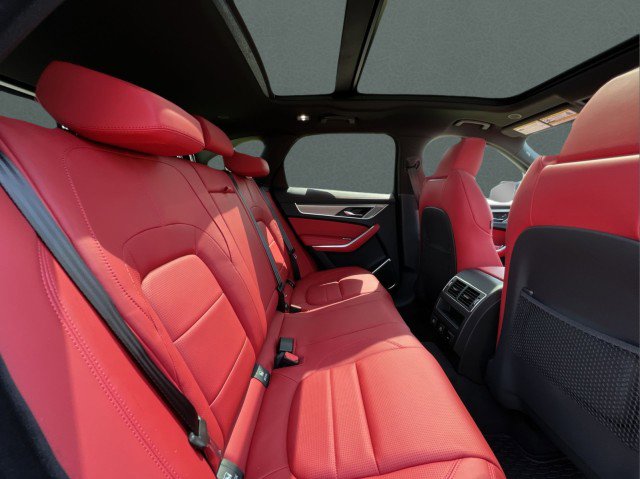 New 2026 Jaguar F-PACE R-Dynamic S image 20