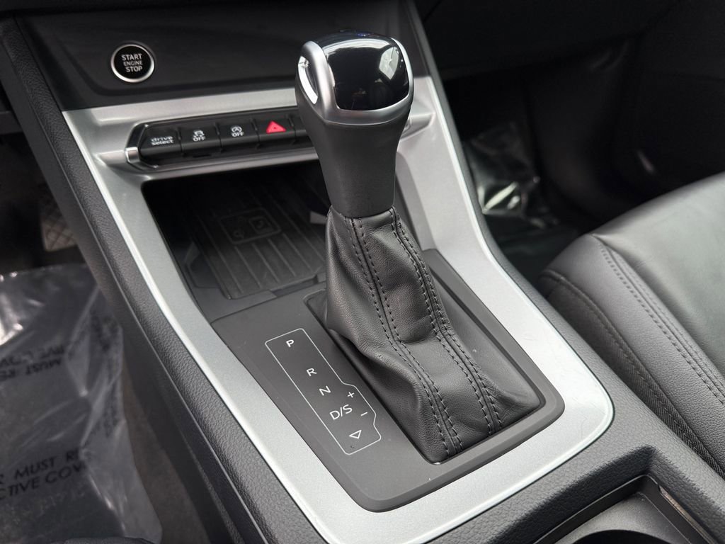 Used 2024 Audi Q3 2.0T Premium image 18