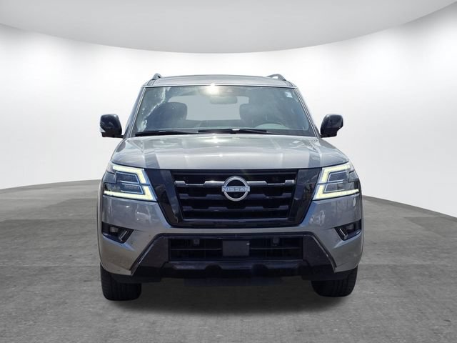 Used 2023 Nissan Armada SL w/ Midnight Edition Package RWD image 2