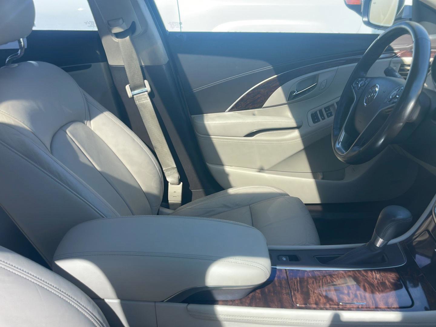 Used 2015 Buick LaCrosse Premium w/ Driver Confidence Package #1 image 9