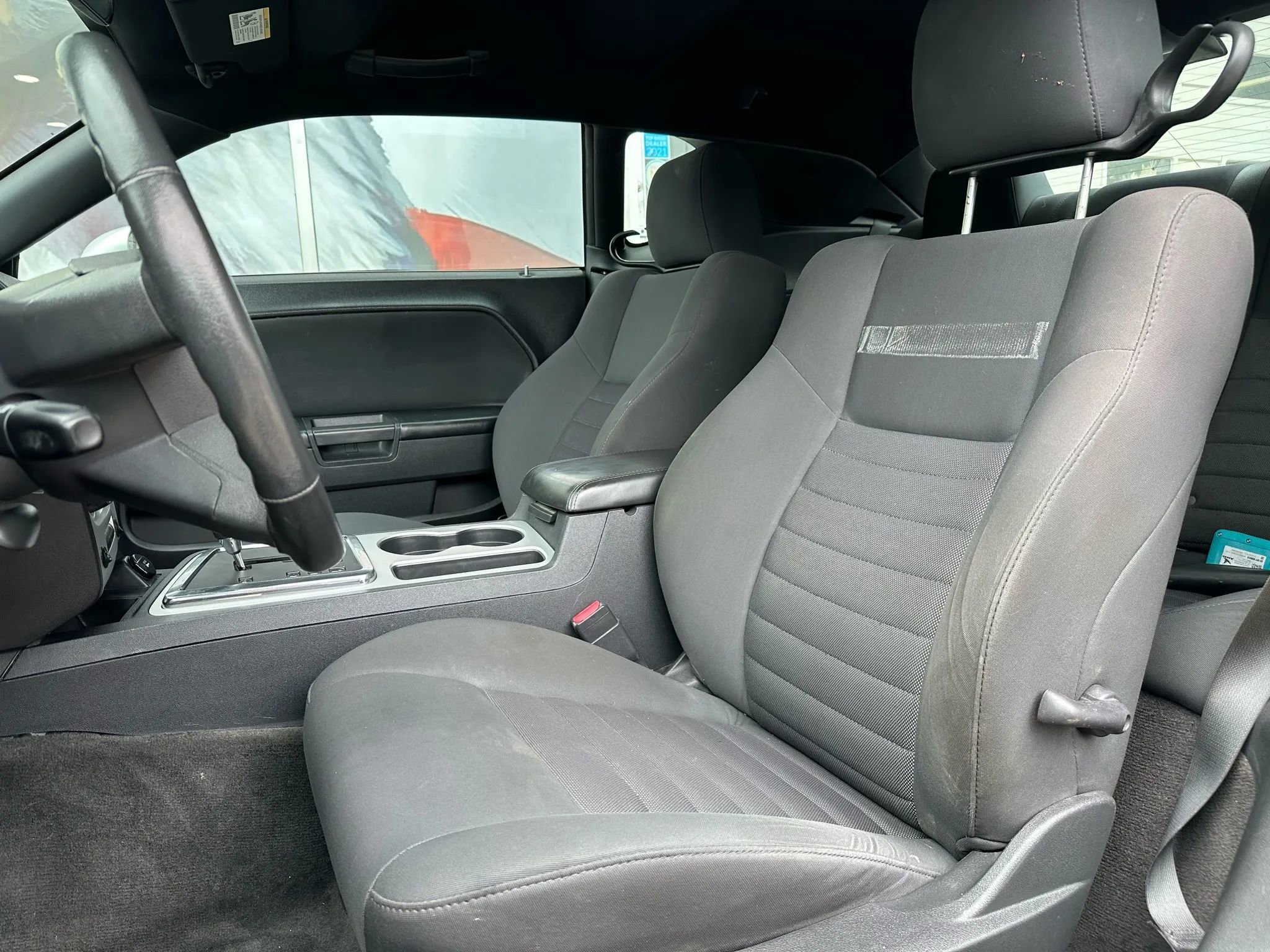 Used 2010 Dodge Challenger SE image 10