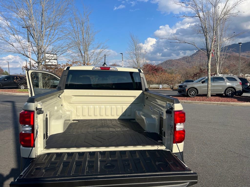 Used 2025 Ford Maverick XL image 31