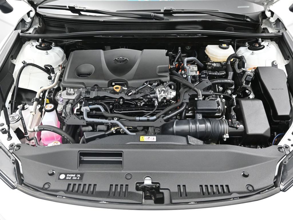 Used 2025 Toyota Camry LE image 37