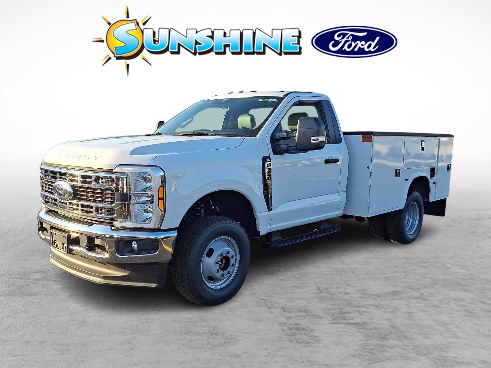 New 2026 Ford F350 XL w/ XL Chrome Package image 3