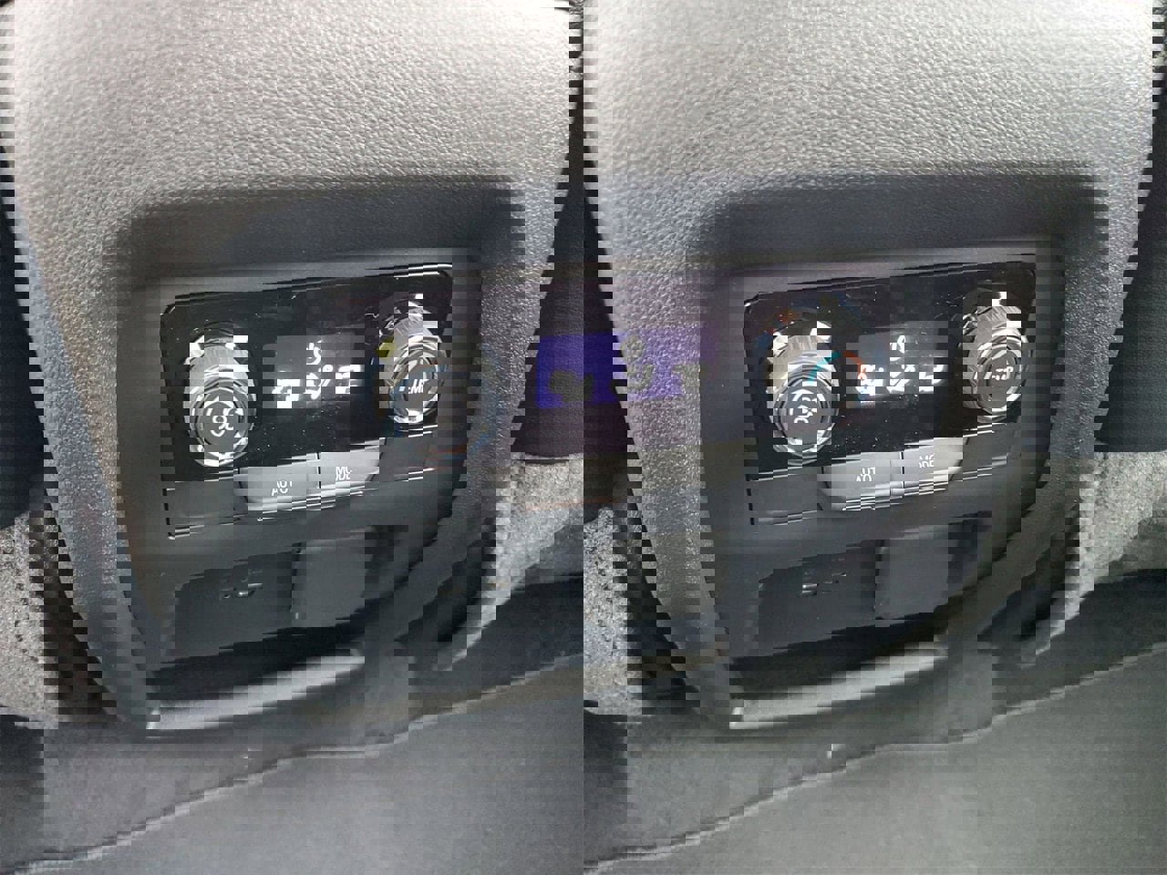 New 2026 Chevrolet Traverse LT w/ Driver Confidence Package image 13