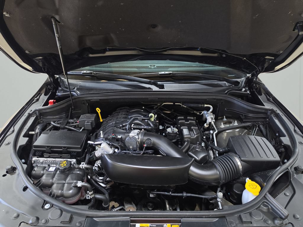 Certified 2025 Dodge Durango GT AWD/4WD image 9