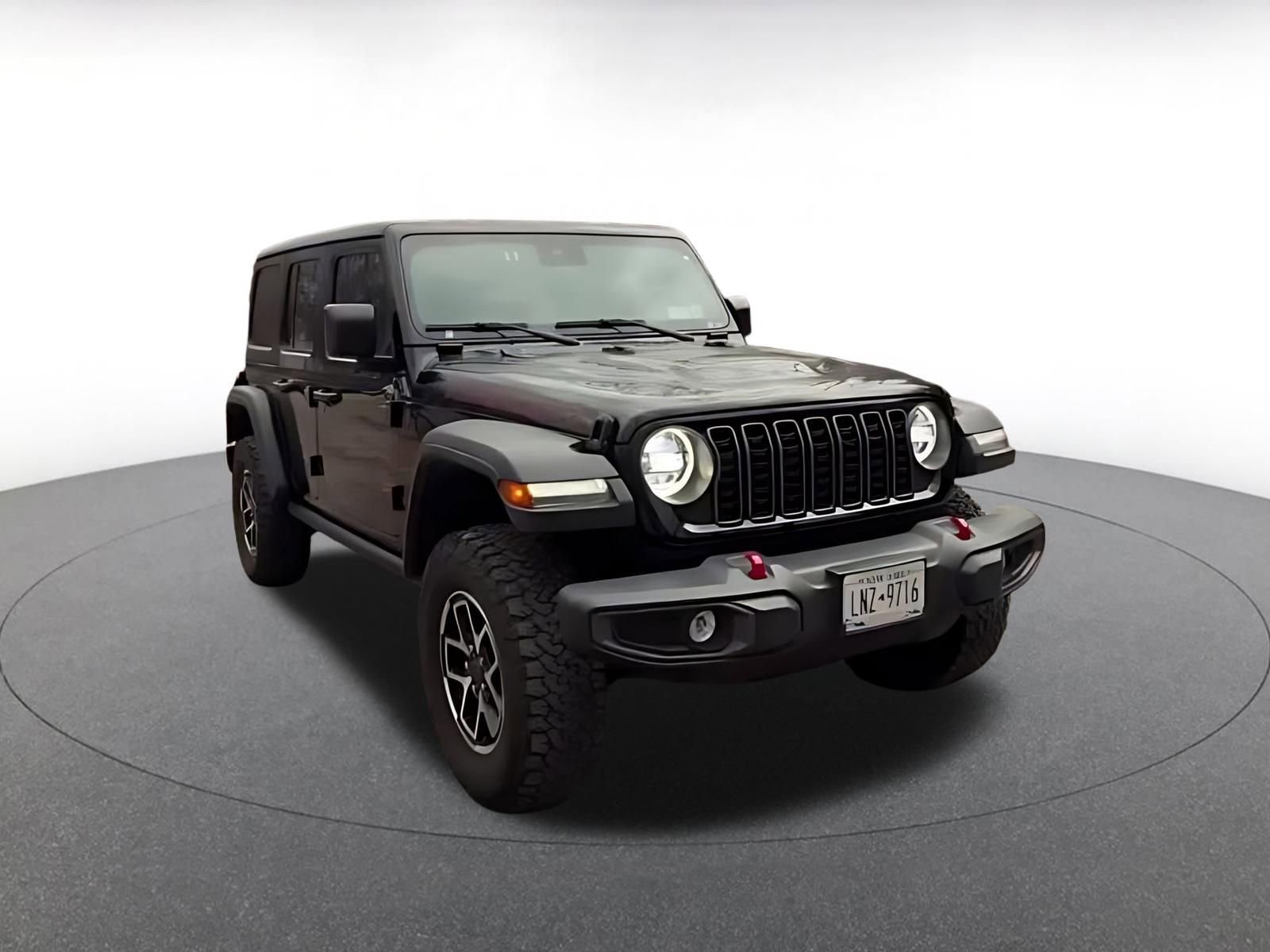 Used 2025 Jeep Wrangler Unlimited Rubicon AWD/4WD image 15
