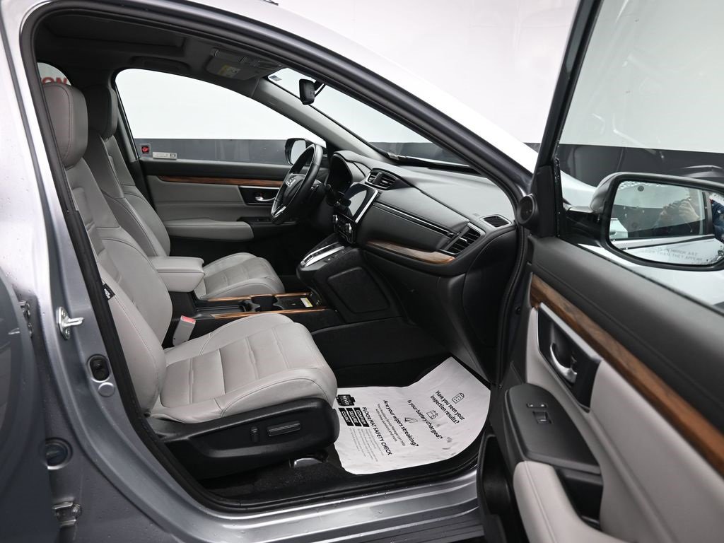 Used 2022 Honda CR-V Touring image 13