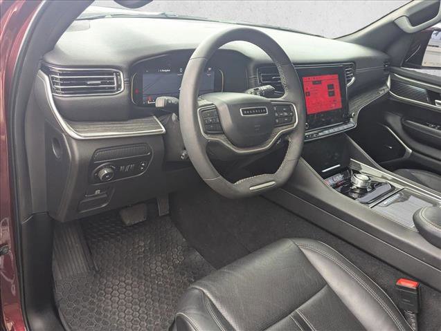 Used 2022 Jeep Wagoneer Series II RWD image 3