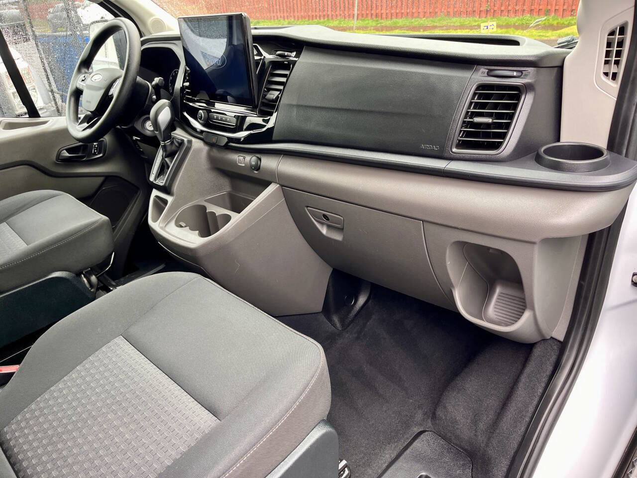 Used 2023 Ford Transit 350 XLT image 17