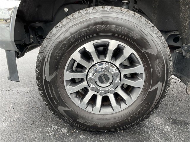 Used 2022 Ford F350 Lariat w/ Lariat Value Package image 9
