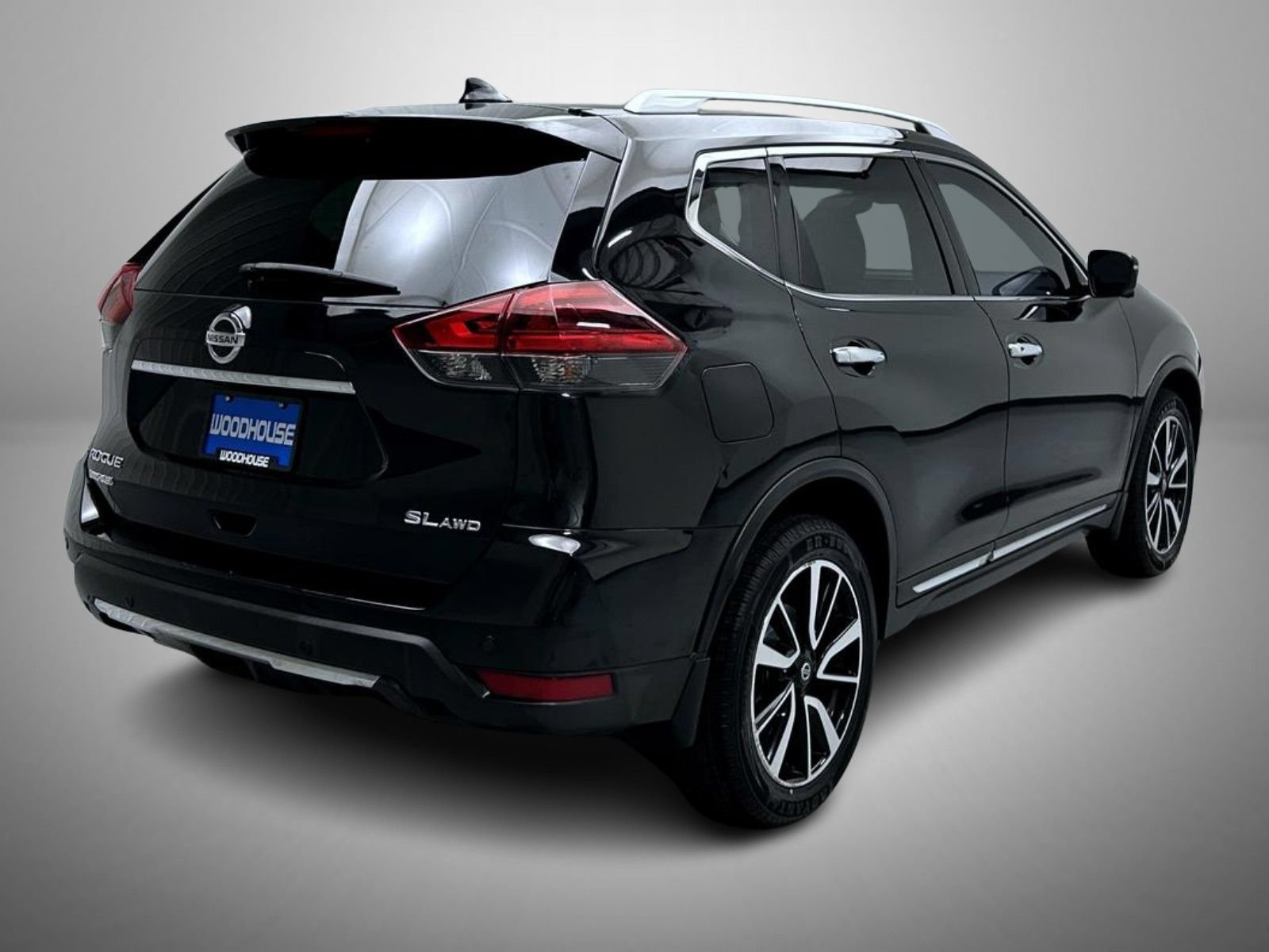 Used 2019 Nissan Rogue SL w/ Premium Package AWD/4WD image 5