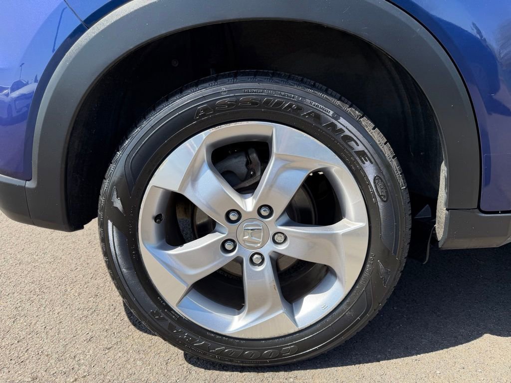 Used 2017 Honda HR-V EX image 9