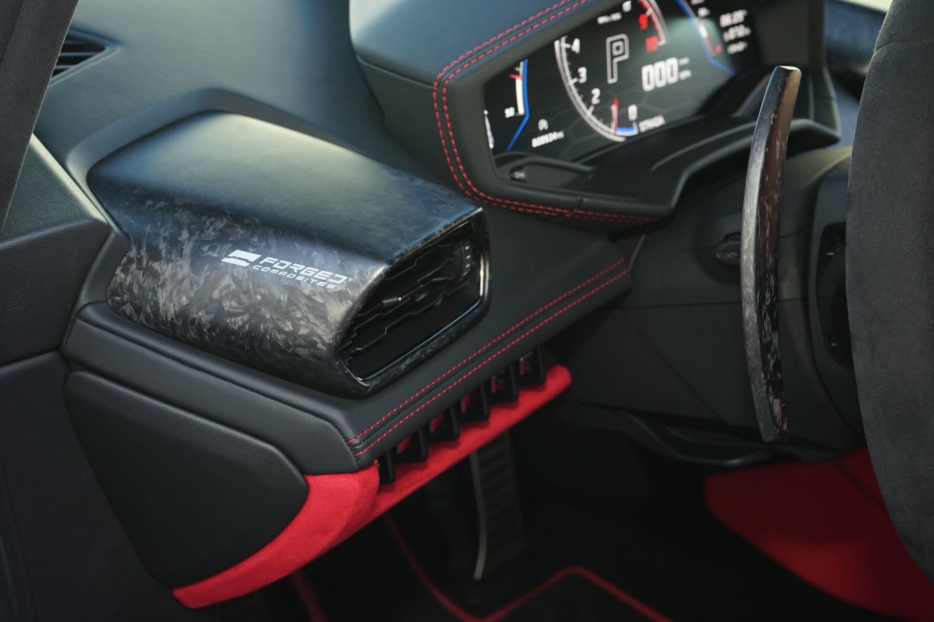 Used 2020 Lamborghini Huracan EVO AWD/4WD image 19