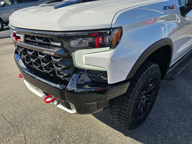 Used 2022 Chevrolet Silverado 1500 ZR2 w/ Technology Package AWD/4WD image 15