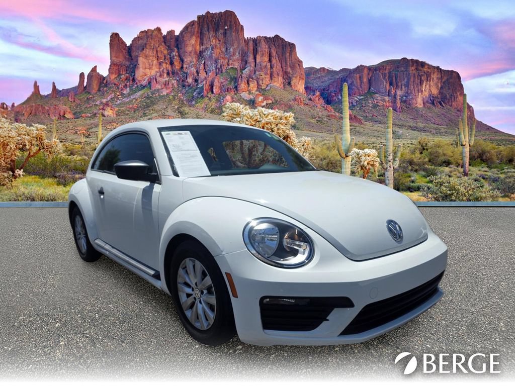Used 2018 Volkswagen Beetle 2.0T S FWD image 9