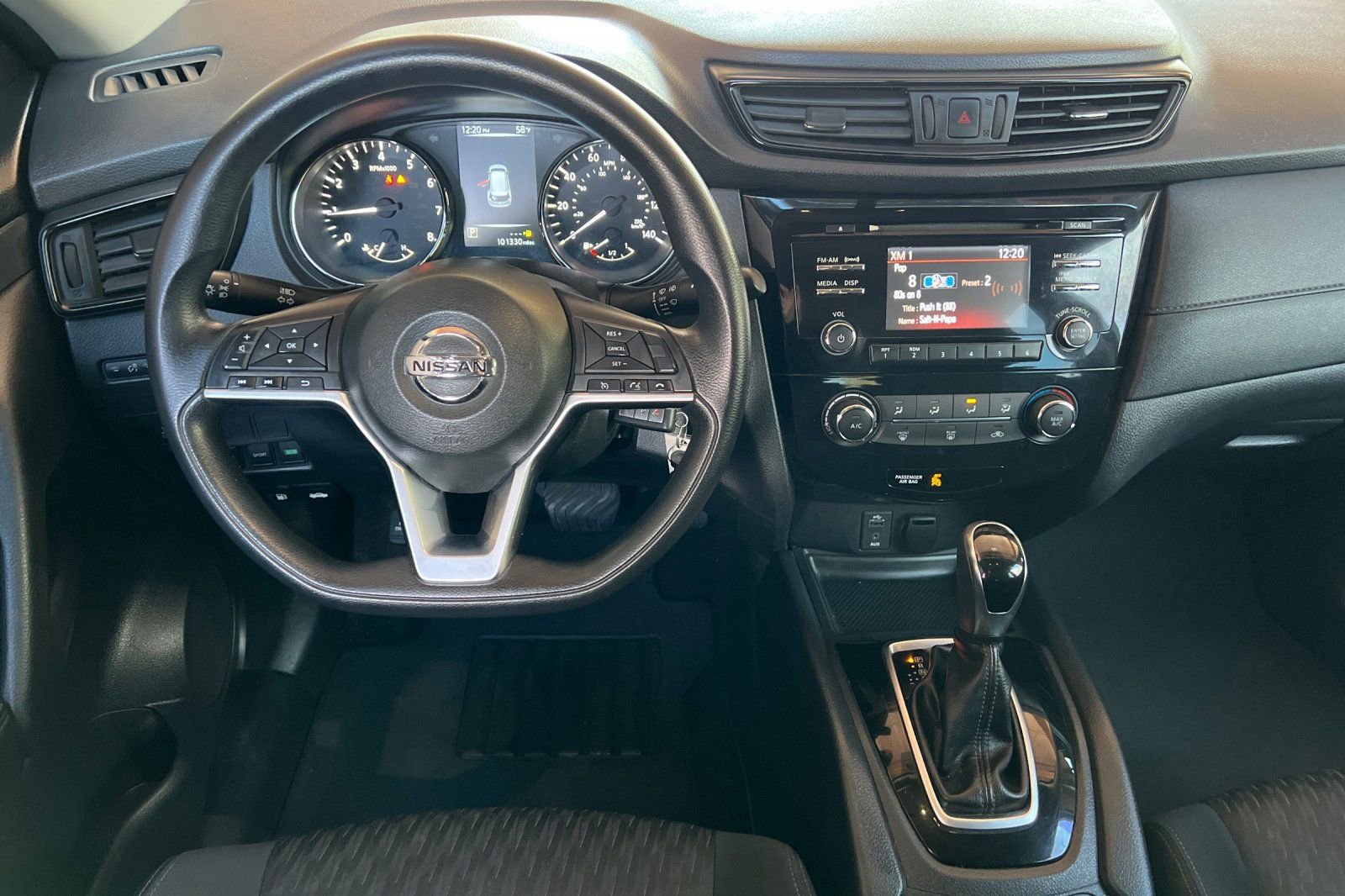 Used 2017 Nissan Rogue S image 19