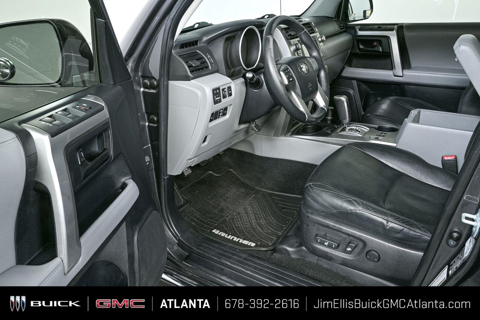 Used 2012 Toyota 4Runner SR5 w/ Premium Pkg AWD/4WD image 7