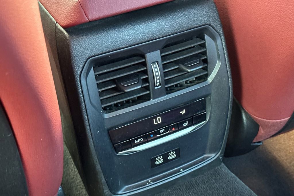 Used 2024 BMW M340i w/ Premium Package image 13