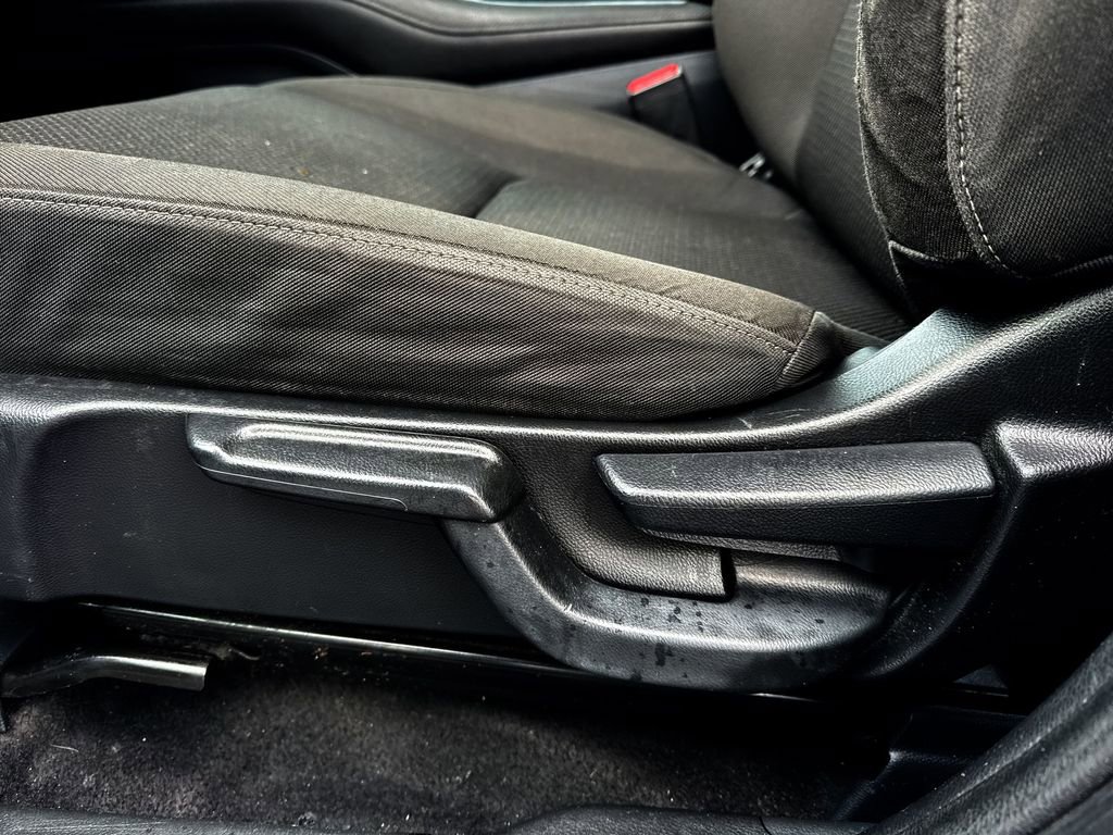 Used 2022 Honda HR-V EX image 12