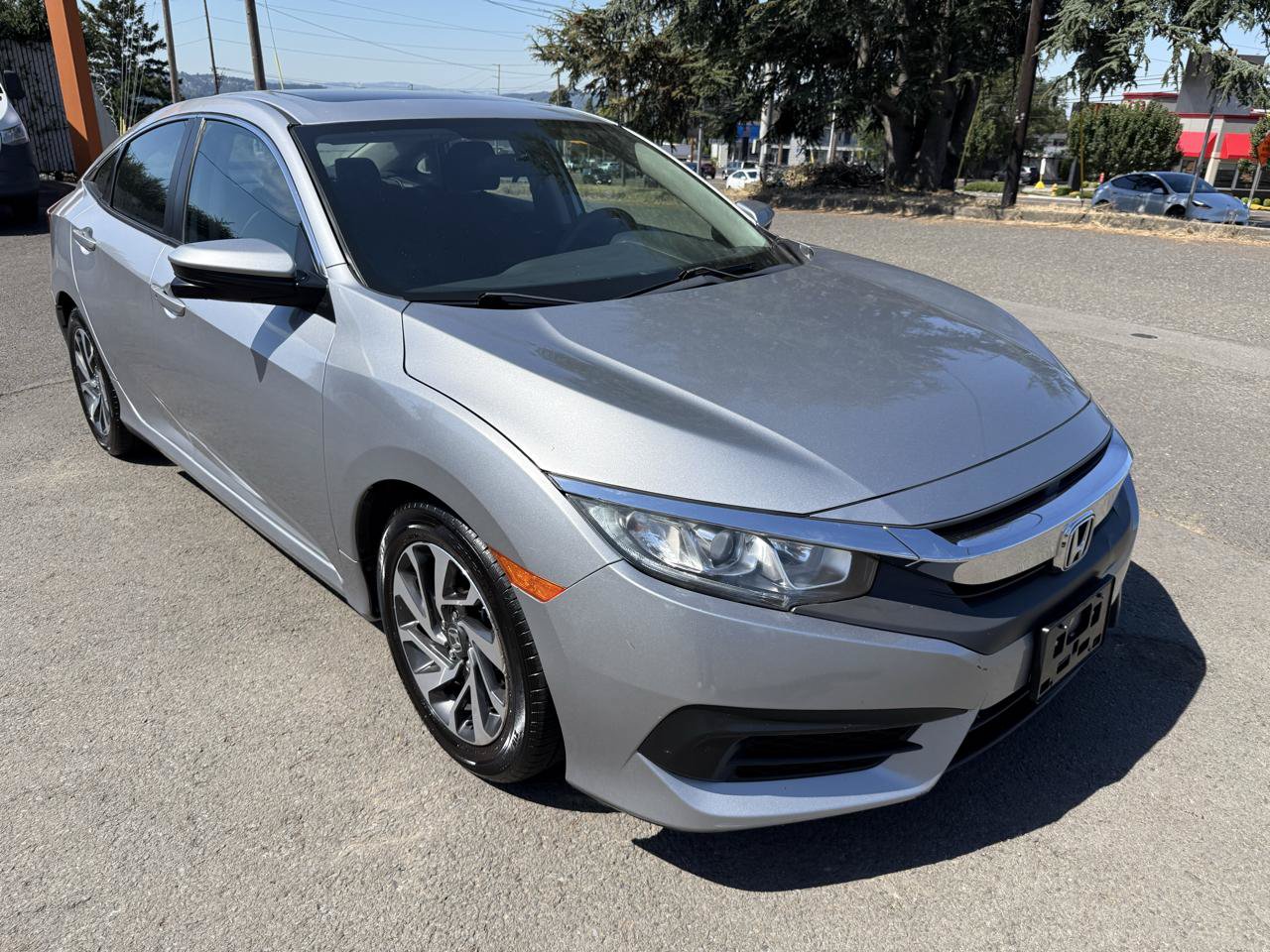Used 2017 Honda Civic EX image 9